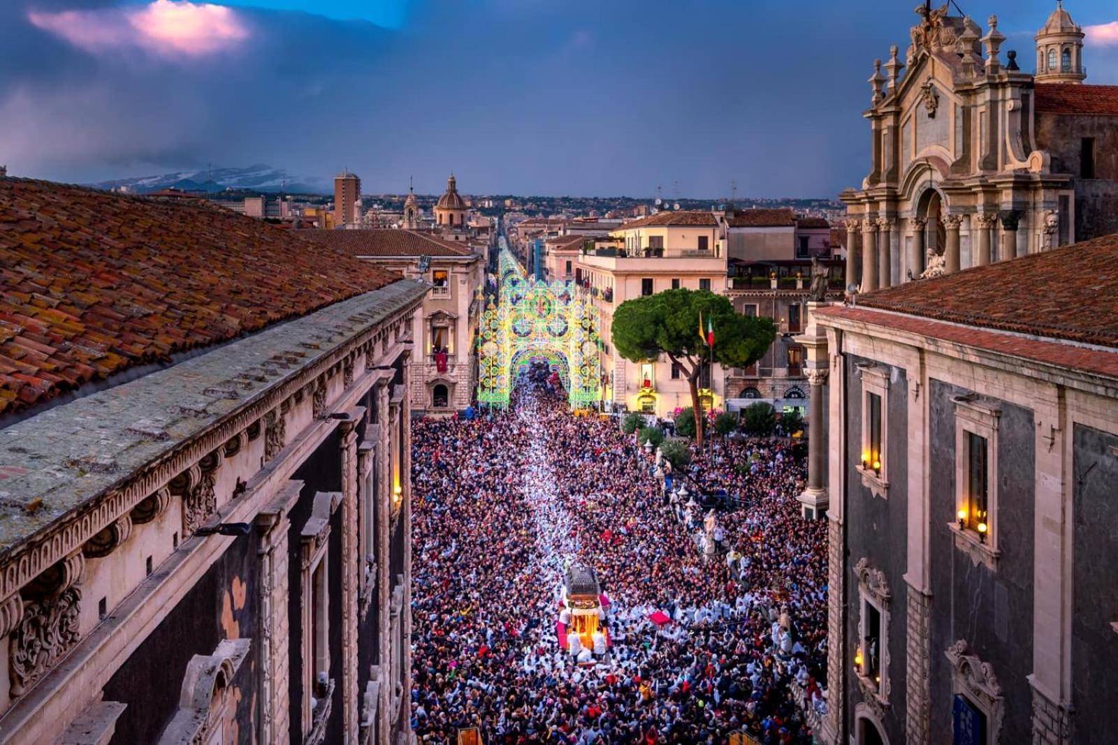 Casa Vulcano Catania Luaran gambar